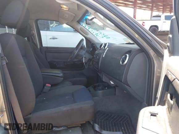 ✅ 2007 Mitsubishi Raider LS • VIN: 1Z7HC28K27S161514 • Lot: 43024327. Listed on IAAI with 301,467 mi. Free auction sales archive from the USA and detailed vehicle history report at DreamBid. Image 5.