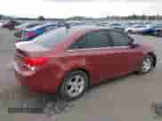 ✅ 2013 Chevrolet Cruze 1LT • VIN: 1G1PC5SB0D7106746 • Lot: 38431529. Wystawiony na IAAI z przebiegiem Nie podano mil. Skorzystaj z bezpłatnego archiwum sprzedaży aukcyjnych z USA i zobacz szczegółowy raport historii pojazdu na DreamBid. Zdjęcie 4.