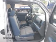 ✅ 2003 Honda Element EX • VIN: 5J6YH17553L007123 • Lot: 42898715. Wystawiony na IAAI z przebiegiem 152 552 mil. Bezpłatny archiwum sprzedaży aukcyjnych z USA i szczegółowy raport historii pojazdu na DreamBid. Zdjęcie 5.