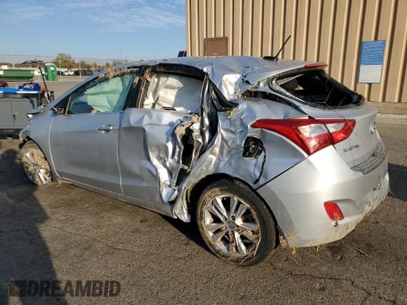 ✅ 2014 Hyundai Elantra • VIN: KMHD35LH8EU209828 • Lot: 90997145. Listed on Copart with Not provided. Free auction sales archive from the USA and detailed vehicle history report at DreamBid. Image 2.