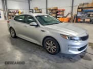 ✅ 2018 Kia Optima LX • VIN: 5XXGT4L30JG233668 • Lot: 94148935. Wystawiony na Copart z przebiegiem 145 187 mil. Bezpłatny archiwum sprzedaży aukcyjnych z USA i szczegółowy raport historii pojazdu na DreamBid. Zdjęcie 4.