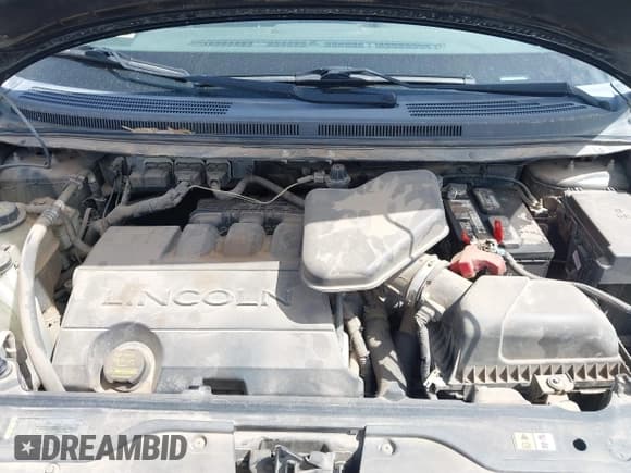 ✅ 2009 Lincoln MKX • VIN: 2LMDU68C49BJ13534 • Lot: 42512872. Listed on IAAI with 121,200 mi. Free auction sales archive from the USA and detailed vehicle history report at DreamBid. Image 10.