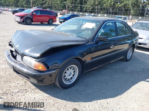 ✅ 1997 BMW 5 Series 528i • VIN: WBADD632XVBW25892 • Lot: 43204485. Listed on IAAI with 105,778 mi. Free auction sales archive from the USA and detailed vehicle history report at DreamBid. Image 2.