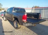 ✅ 2007 GMC Sierra 1500 • VIN: 2GTEK13Y071681590 • Лот: 41774691. Опубликован ранее на IAAI с пробегом 240 673 миль. Бесплатный доступ к архиву аукционных продаж из США и подробный отчёт об истории автомобиля на DreamBid. Изображение 3.