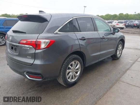 ✅ 2017 Acura RDX Technology • VIN: 5J8TB4H52HL039005 • Lot: 42333682. Wystawiony na IAAI z przebiegiem 83 158 mil. Bezpłatny archiwum sprzedaży aukcyjnych z USA i szczegółowy raport historii pojazdu na DreamBid. Zdjęcie 4.
