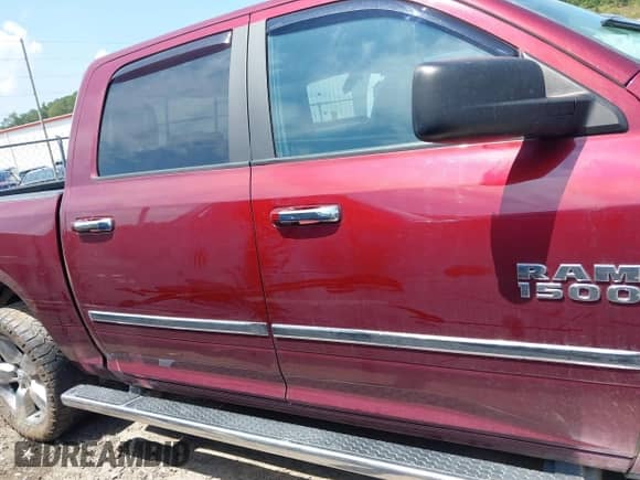 2017 Ram 1500 SLT с VIN 1C6RR7LT8HS795463, выставлен на аукционе IAAI как лот 42975565 с пробегом 114 000 миль миль и . История ставок и продаж доступна на DreamBid. Изображение 14.