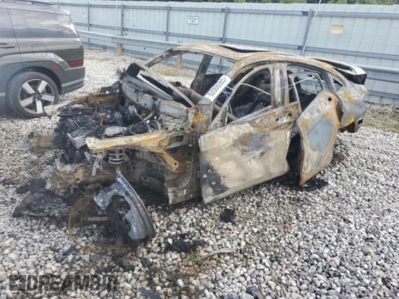 ✅ 2017 Mercedes-Benz GLC 300 • VIN: WDC0J4KB2HF231066 • Lot: 82006365. Listed on Copart with Not provided. Free auction sales archive from the USA and detailed vehicle history report at DreamBid. Image 1.