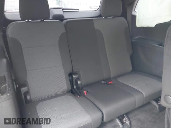 ✅ 2023 Chevrolet Traverse LT Cloth • VIN: 1GNERGKW2PJ189719 • Lot: 41881523. Listed on IAAI with 42,001 mi. Free auction sales archive from the USA and detailed vehicle history report at DreamBid. Image 18.
