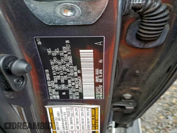 ✅ 2011 Toyota 4Runner Limited • VIN: JTEBU5JR2B5064579 • Lot: 95011455. Listed on Copart with 110,083 mi. Free auction sales archive from the USA and detailed vehicle history report at DreamBid. Image 13.