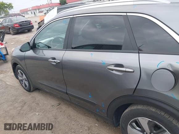 ✅ 2018 Kia Niro LX • VIN: KNDCB3LC1J5122157 • Lot: 42893798. Listed on IAAI with 143,261 mi. Free auction sales archive from the USA and detailed vehicle history report at DreamBid. Image 14.