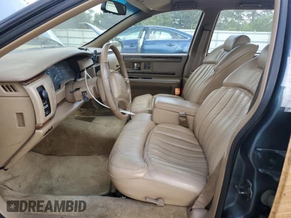 ✅ 1996 Buick Roadmaster Estate Collectors Edition • VIN: 1G4BR82P2TR416750 • Lot: 65228645. Wystawiony na Copart z przebiegiem 83 973 mil. Bezpłatny archiwum sprzedaży aukcyjnych z USA i szczegółowy raport historii pojazdu na DreamBid. Zdjęcie 7.