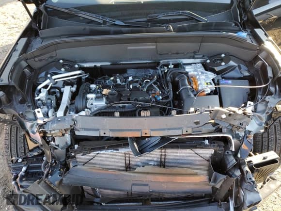 ✅ 2025 Volvo XC90 Plus • VIN: YV4H60PE3S1305019 • Lot: 76754324. Listed on Copart with 98 mi. Free auction sales archive from the USA and detailed vehicle history report at DreamBid. Image 12.