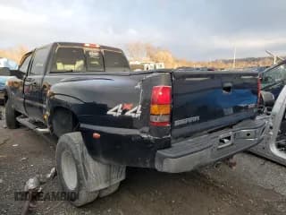 ✅ 2005 GMC Sierra 3500 DRW SLT • VIN: 1GTJK33235F863716 • Lot: 84085004. Wystawiony na Copart z przebiegiem 233 369 mil. Bezpłatny archiwum sprzedaży aukcyjnych z USA i szczegółowy raport historii pojazdu na DreamBid. Zdjęcie 2.