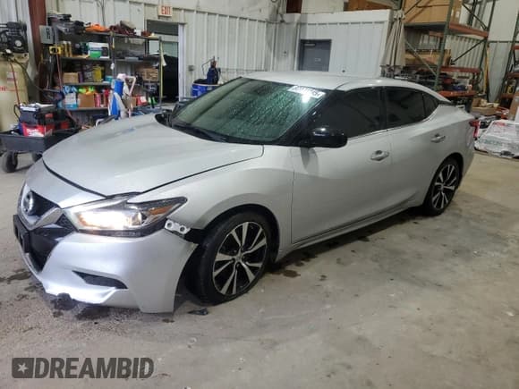 ✅ 2018 Nissan Maxima SV • VIN: 1N4AA6AP5JC398327 • Lot: 87471245. Wystawiony na Copart z przebiegiem 84 127 mil. Bezpłatny archiwum sprzedaży aukcyjnych z USA i szczegółowy raport historii pojazdu na DreamBid. Zdjęcie 1.