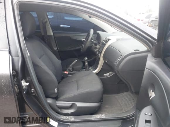 ✅ 2009 Toyota Corolla LE • VIN: 1NXBU40E49Z133443 • Lot: 43391036. Listed on IAAI with 272,949 mi. Free auction sales archive from the USA and detailed vehicle history report at DreamBid. Image 5.