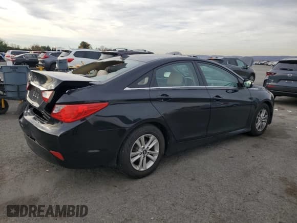 ✅ 2014 Hyundai Sonata GLS • VIN: 5NPEB4AC8EH815427 • Lot: 92038585. Listed on Copart with 96,499 mi. Free auction sales archive from the USA and detailed vehicle history report at DreamBid. Image 3.