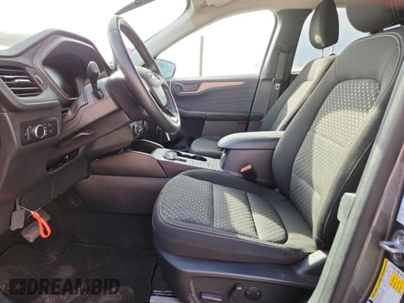 ✅ 2023 Ford Escape Active • VIN: 1FMCU9GN5PUA10058 • Лот: 84454605. Опубликован ранее на Copart с пробегом Не указан. Бесплатный доступ к архиву аукционных продаж из США и подробный отчёт об истории автомобиля на DreamBid. Изображение 7.