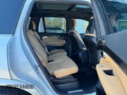 ✅ 2017 Volvo XC90 Momentum • VIN: YV4A22PK4H1126799 • Lot: 47779275. Wystawiony na Copart z przebiegiem 193 815 mil. Bezpłatny archiwum sprzedaży aukcyjnych z USA i szczegółowy raport historii pojazdu na DreamBid. Zdjęcie 6.
