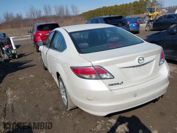 ✅ 2012 Mazda 6 i Touring • VIN: 1YVHZ8DH6C5M11430 • Lot: 41768751. Listed on IAAI with 210,091 mi. Free auction sales archive from the USA and detailed vehicle history report at DreamBid. Image 3.