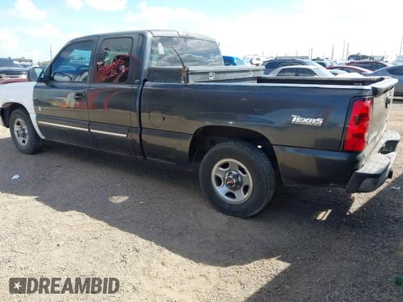 2003 Chevrolet Silverado 1500 LS с VIN 2GCEC19X531369142, выставлен на аукционе IAAI как лот 42510684 с пробегом Не указан миль и . История ставок и продаж доступна на DreamBid. Изображение 3.