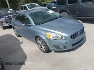 ✅ 2012 Volvo C70 T5 • VIN: YV1672MC6CJ130539 • Лот: 43287159. Опубликован ранее на IAAI с пробегом 174 636 миль. Бесплатный доступ к архиву аукционных продаж из США и подробный отчёт об истории автомобиля на DreamBid. Изображение 1.