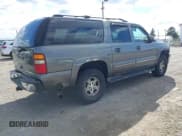 ✅ 2001 Chevrolet Suburban LS • VIN: 3GNFK16T01G202000 • Lot: 43558914. Wystawiony na IAAI z przebiegiem 221 599 mil. Bezpłatny archiwum sprzedaży aukcyjnych z USA i szczegółowy raport historii pojazdu na DreamBid. Zdjęcie 4.