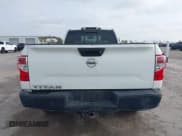 ✅ 2017 Nissan Titan SV • VIN: 1N6AA1R76HN567560 • Lot: 43731516. Wystawiony na IAAI z przebiegiem Nie podano. Bezpłatny archiwum sprzedaży aukcyjnych z USA i szczegółowy raport historii pojazdu na DreamBid. Zdjęcie 15.