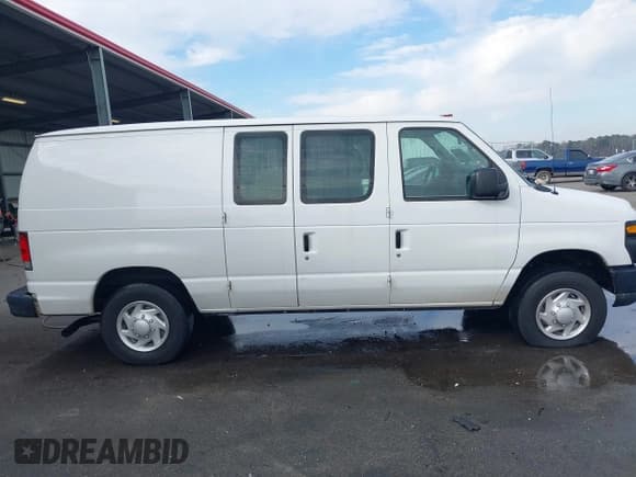 ✅ 2013 Ford Econoline Cargo Commercial • VIN: 1FTNE2EL2DDA97948 • Lot: 41616701. Listed on IAAI with 199,739 mi. Free auction sales archive from the USA and detailed vehicle history report at DreamBid. Image 13.