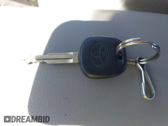 ✅ 2010 Toyota Corolla • VIN: 2T1BU4EE3AC366406 • Lot: 42321880. Listed on IAAI with 159,153 mi. Free auction sales archive from the USA and detailed vehicle history report at DreamBid. Image 11.