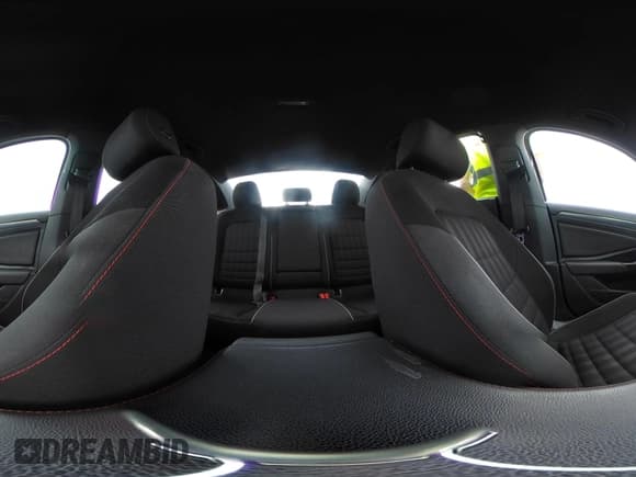 ✅ 2019 Volkswagen Jetta S • VIN: 3VW6T7BU8KM184224 • Lot: 42503842. Wystawiony na IAAI z przebiegiem 97 563 mil. Bezpłatny archiwum sprzedaży aukcyjnych z USA i szczegółowy raport historii pojazdu na DreamBid. Zdjęcie 18.