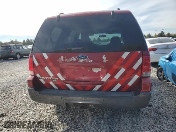 ✅ 2006 Ford Expedition Special Service • VIN: 1FMFU16596LA01304 • Lot: 86071955. Listed on Copart with 191,514 mi. Free auction sales archive from the USA and detailed vehicle history report at DreamBid. Image 6.