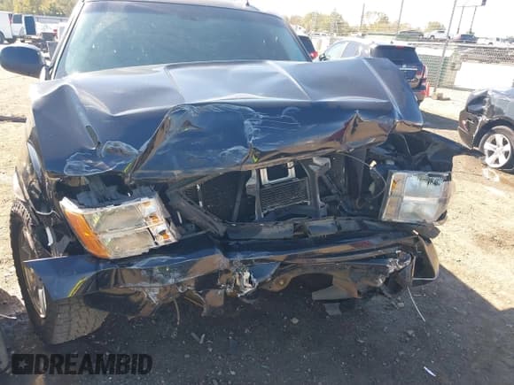 ✅ 2007 GMC Sierra Denali • VIN: 2GTEK638071712740 • Lot: 40618362. Listed on IAAI with 232,044 mi. Free auction sales archive from the USA and detailed vehicle history report at DreamBid. Image 6.