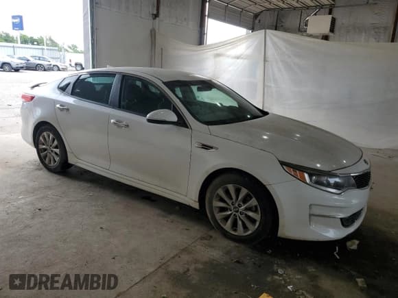✅ 2017 Kia Optima LX • VIN: 5XXGT4L34HG132272 • Lot: 57554435. Listed on Copart with 101,132 mi. Free auction sales archive from the USA and detailed vehicle history report at DreamBid. Image 4.