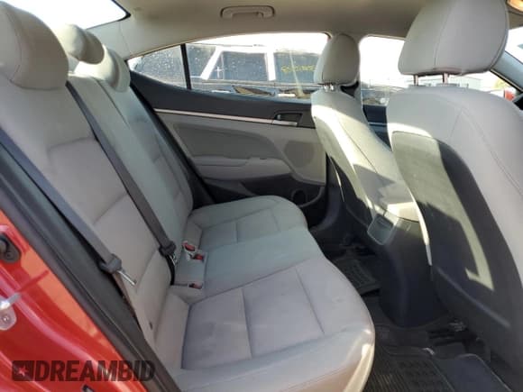 ✅ 2017 Hyundai Elantra SE • VIN: 5NPD84LF1HH063771 • Лот: 85177775. Опубликован ранее на Copart с пробегом 71 477 миль. Бесплатный доступ к архиву аукционных продаж из США и подробный отчёт об истории автомобиля на DreamBid. Изображение 10.