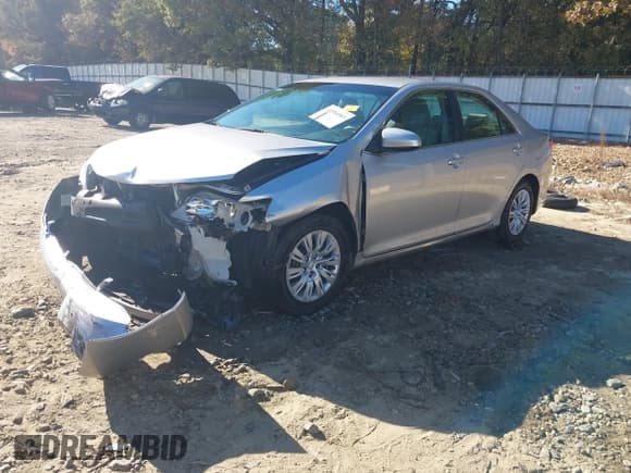 ✅ 2013 Toyota Camry L • VIN: 4T1BF1FK1DU240299 • Лот: 43516903. Опубликован ранее на IAAI с пробегом 206 878 миль. Бесплатный доступ к архиву аукционных продаж из США и подробный отчёт об истории автомобиля на DreamBid. Изображение 19.