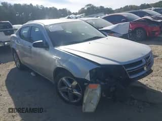 ✅ 2012 Dodge Avenger SE • VIN: 1C3CDZAB2CN259395 • Lot: 43527004. Listed on IAAI with 209,094 mi. Free auction sales archive from the USA and detailed vehicle history report at DreamBid. Image 1.