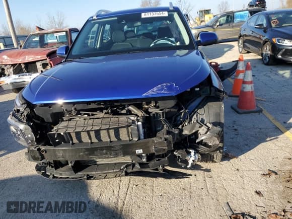 ✅ 2022 Hyundai Venue SEL • VIN: KMHRC8A38NU137141 • Lot: 81137554. Listed on Copart with 23,772 mi. Free auction sales archive from the USA and detailed vehicle history report at DreamBid. Image 5.