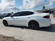 ✅ 2016 Infiniti Q70 • VIN: JN1BY1PP5GM631133 • Lot: 85740895. Wystawiony na Copart z przebiegiem 175 698 mil. Bezpłatny archiwum sprzedaży aukcyjnych z USA i szczegółowy raport historii pojazdu na DreamBid. Zdjęcie 2.