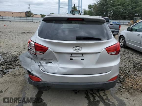 2015 Hyundai Tucson GLS z VIN KM8JT3AF7FU033235, wystawiony jako Copart lot #72690244 z przebiegiem 79 483 mil mil oraz Szkoda całkowita • Salvage title. Historia ofert i sprzedaży dostępna na DreamBid. Obrazek 6.