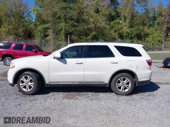 ✅ 2011 Dodge Durango Crew • VIN: 1D4RE4GG2BC693581 • Lot: 43361693. Wystawiony na IAAI z przebiegiem 190 509 mil. Bezpłatny archiwum sprzedaży aukcyjnych z USA i szczegółowy raport historii pojazdu na DreamBid. Zdjęcie 15.