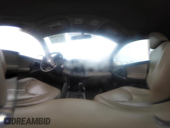 ✅ 2009 Toyota RAV4 Limited • VIN: 2T3BK31V19W009572 • Lot: 41475290. Listed on IAAI with 186,164 mi. Free auction sales archive from the USA and detailed vehicle history report at DreamBid. Image 18.