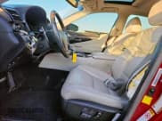 ✅ 2014 Lexus LS 460 • VIN: JTHBL5EF3E5125528 • Lot: 92903605. Wystawiony na Copart z przebiegiem 73 597 mil. Bezpłatny archiwum sprzedaży aukcyjnych z USA i szczegółowy raport historii pojazdu na DreamBid. Zdjęcie 7.