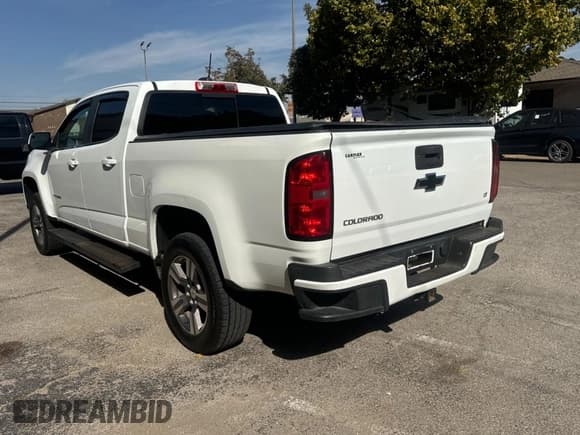✅ 2016 Chevrolet Colorado 2WD LT • VIN: 1GCGSCE12G1254728 • Лот: 78498034. Опубликован ранее на Copart с пробегом 127 124 миль. Бесплатный доступ к архиву аукционных продаж из США и подробный отчёт об истории автомобиля на DreamBid. Изображение 3.