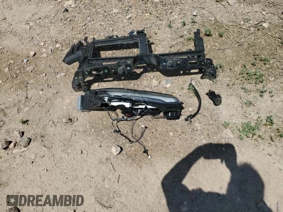 ✅ 2025 Chevrolet Equinox AWD LT • VIN: 3GNAXPEG5SL216339 • Lot: 62886365. Wystawiony na Copart z przebiegiem 20 479 mil. Bezpłatny archiwum sprzedaży aukcyjnych z USA i szczegółowy raport historii pojazdu na DreamBid. Zdjęcie 13.