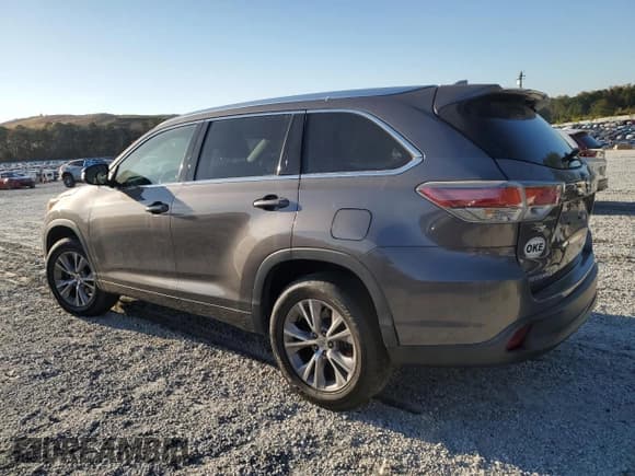 ✅ 2015 Toyota Highlander XLE • VIN: 5TDKKRFH9FS066234 • Lot: 92063265. Wystawiony na Copart z przebiegiem 107 696 mil. Bezpłatny archiwum sprzedaży aukcyjnych z USA i szczegółowy raport historii pojazdu na DreamBid. Zdjęcie 2.