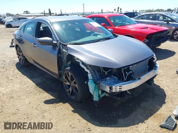 ✅ 2019 Honda Civic Sport • VIN: 2HGFC2F89KH528324 • Lot: 43165296. Listed on IAAI with 43,993 mi. Free auction sales archive from the USA and detailed vehicle history report at DreamBid. Image 1.