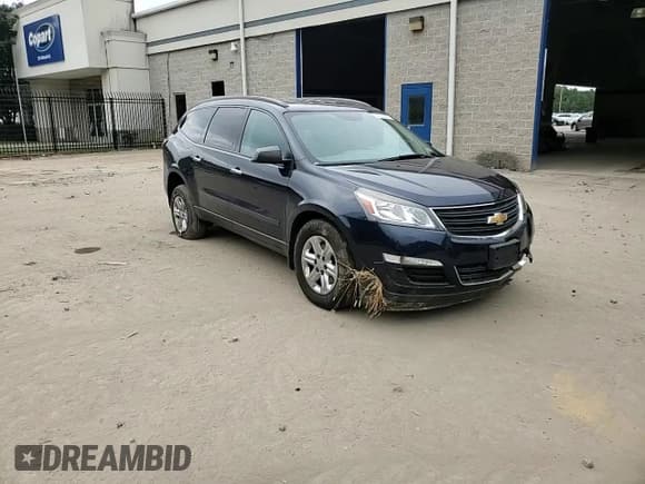 ✅ 2017 Chevrolet Traverse LS • VIN: 1GNKRFED0HJ266077 • Lot: 72725404. Wystawiony na Copart z przebiegiem 116 241 mil. Bezpłatny archiwum sprzedaży aukcyjnych z USA i szczegółowy raport historii pojazdu na DreamBid. Zdjęcie 11.