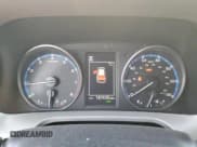 ✅ 2018 Toyota RAV4 XLE • VIN: 2T3WFREV8JW501961 • Lot: 82781425. Listed on Copart with 187,430 mi. Free auction sales archive from the USA and detailed vehicle history report at DreamBid. Image 9.