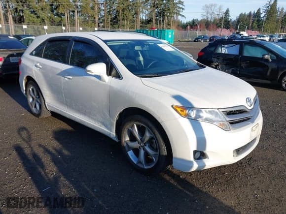 ✅ 2013 Toyota Venza LE • VIN: 4T3BK3BB2DU077232 • Lot: 41860453. Listed on IAAI with 120,518 mi. Free auction sales archive from the USA and detailed vehicle history report at DreamBid. Image 1.