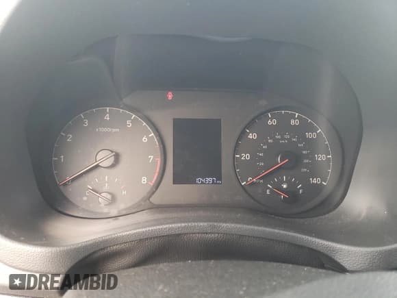 ✅ 2018 Hyundai Accent SE • VIN: 3KPC24A33JE025426 • Lot: 64967354. Wystawiony na Copart z przebiegiem 104 397 mil. Bezpłatny archiwum sprzedaży aukcyjnych z USA i szczegółowy raport historii pojazdu na DreamBid. Zdjęcie 9.